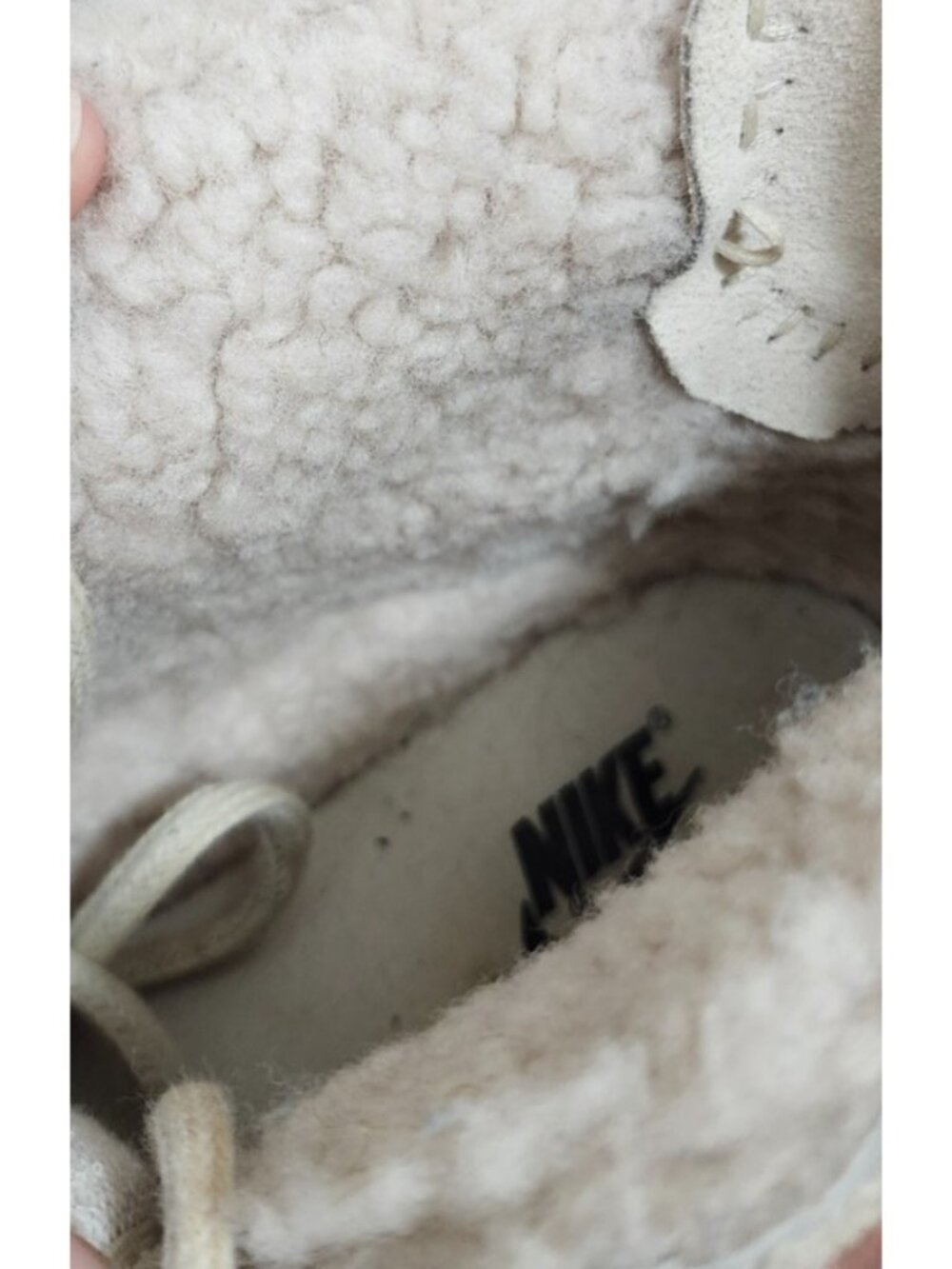 Nike Blazer Mid Premium Sherpa Women’s 7.5 Beige Suede High Top 403729-200 - Picture 8 of 12